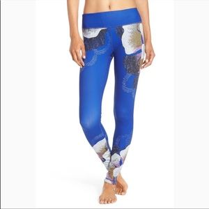 Zella Ultra Flower Print Live In Graphic Leggings